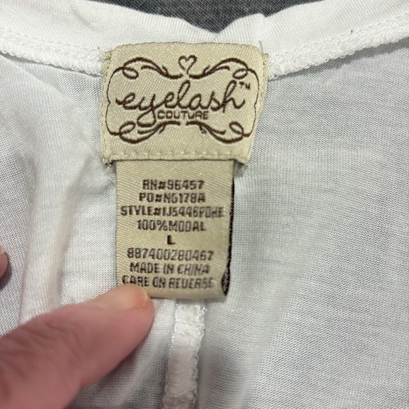 Eyelash Couture white tank. Size L - Picture 5 of 6
